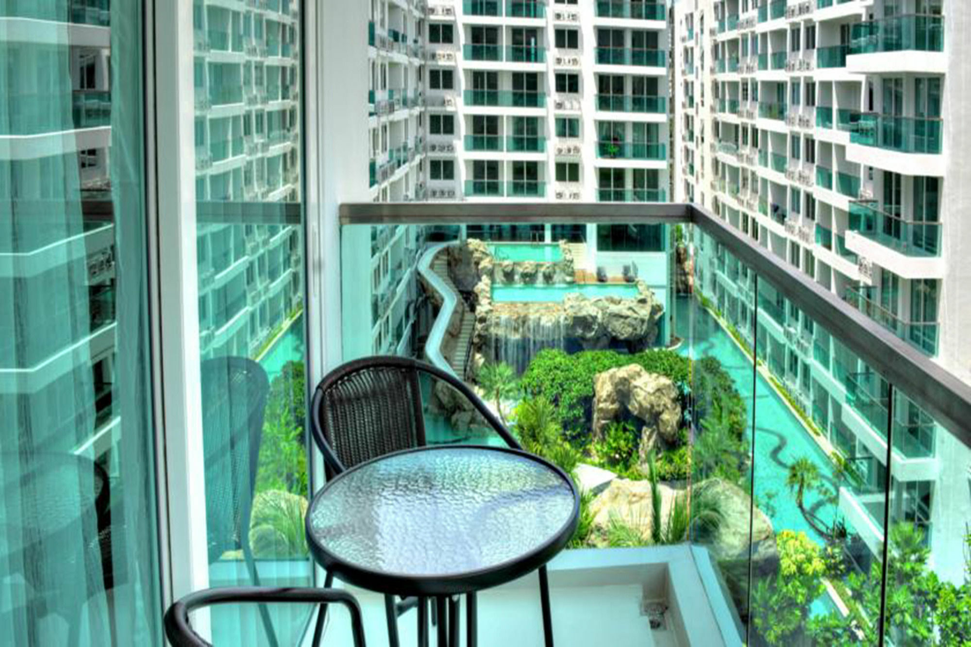 Amazon Pattaya Jomtien Apartments Экстерьер фото