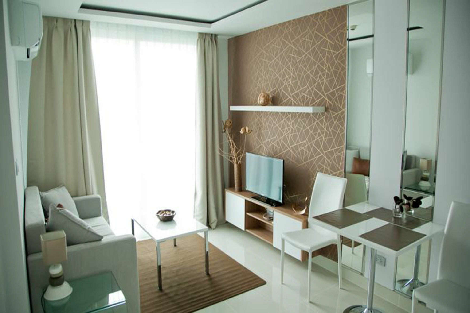 Amazon Pattaya Jomtien Apartments Экстерьер фото